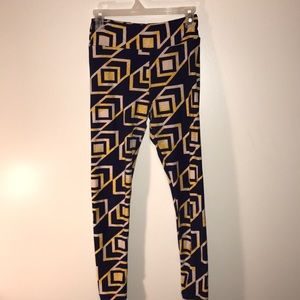 LuLaRoe OS navy and yellow leggings